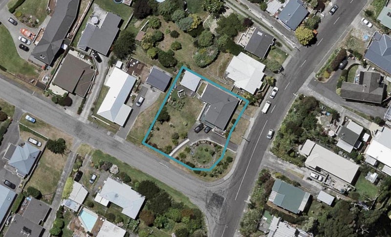 13 Kiwi Road, Raumati Beach, Paraparaumu - Carousel 1