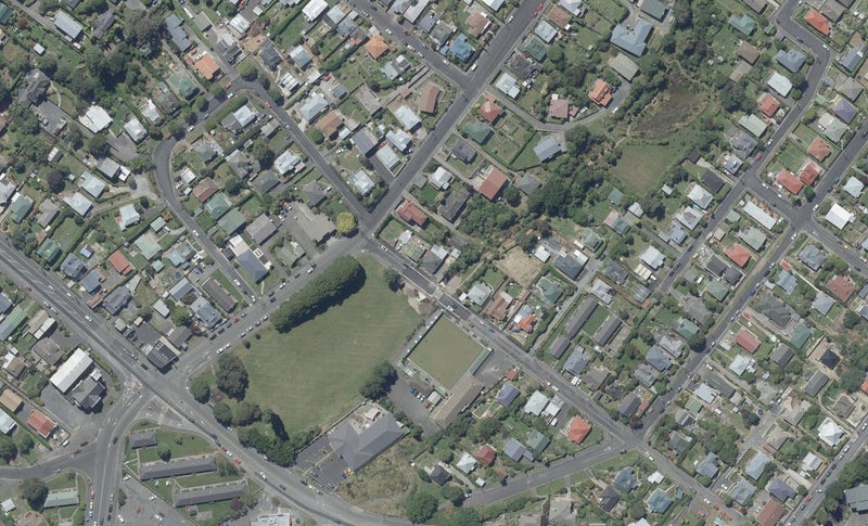 64 School Street, Kaikorai, Dunedin - Carousel 1
