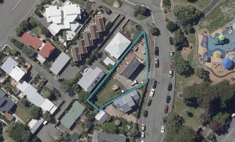 142 Esplanade, Sumner, Christchurch - Carousel 1