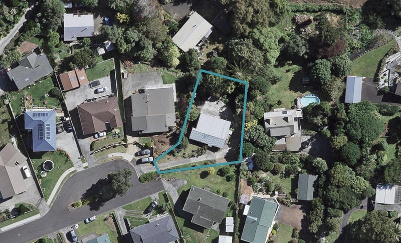 9 Glebe Place, Waiuku, Waiuku - Carousel 1