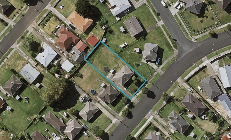 90 Gilbert Road, Otara, Auckland - Carousel 1