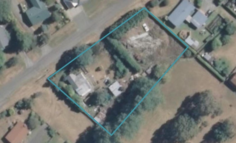 24 Fairfield Avenue, Fairton, Ashburton - Carousel 1