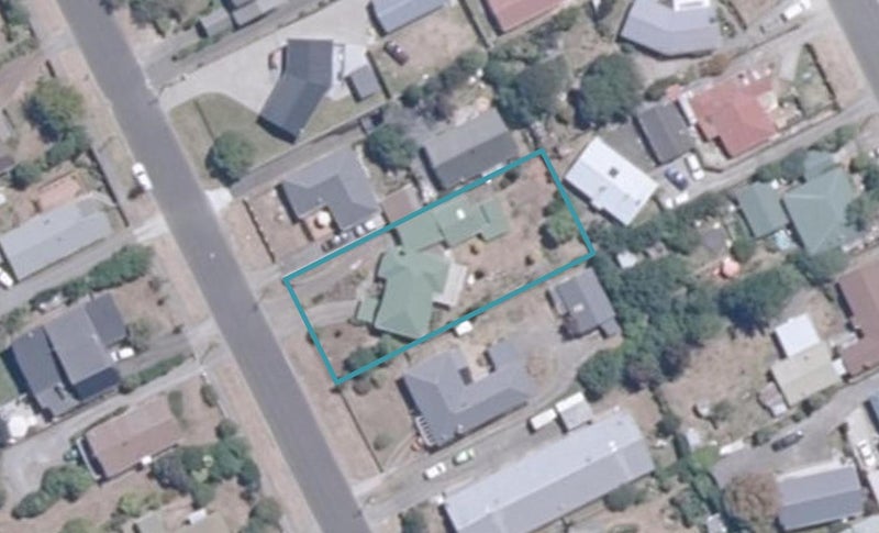 14 Hinekura Avenue, Taupo - Carousel 1