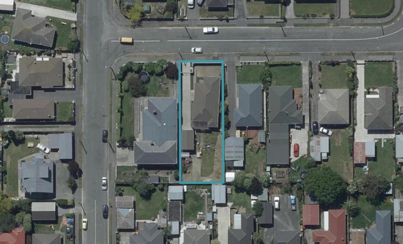 2 Sabina Street, Shirley, Christchurch - Carousel 1