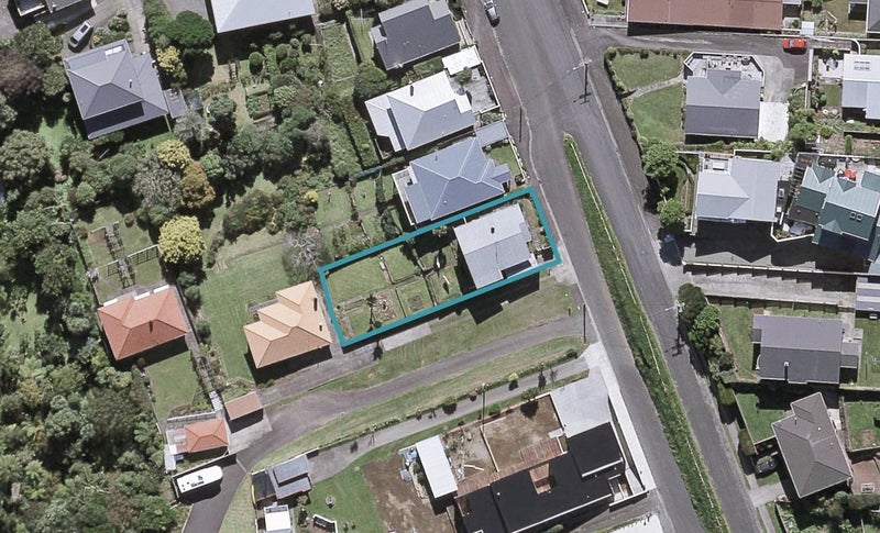 28 Bayly Road, Moturoa, New Plymouth - Carousel 1