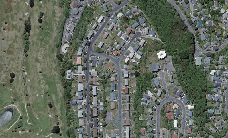 6A Taiaroa Street, Strathmore Park, Wellington - Carousel 1