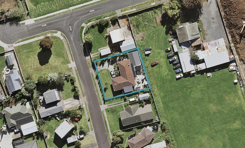 4 Ashmore Place, Favona, Auckland - Carousel 1