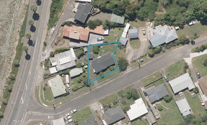 1 Purua Street, Durie Hill, Whanganui - Carousel 1