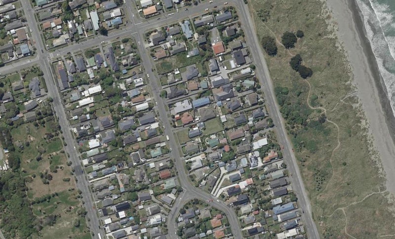 379 Pine Avenue, South New Brighton, Christchurch - Carousel 1