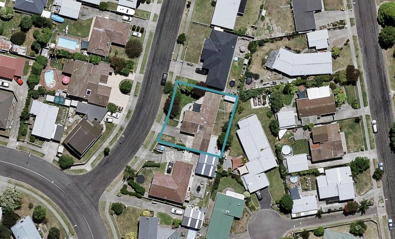 43 Titoki Crescent, Pirimai, Napier - Carousel 1