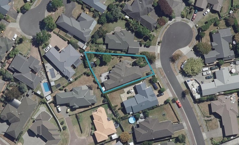 15 Drumfearn Place, Rototuna, Hamilton - Carousel 1