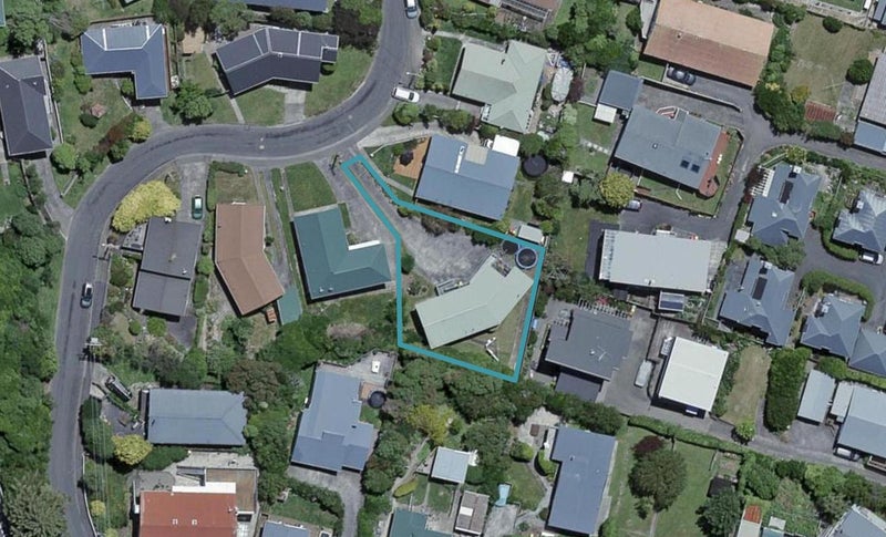 12 Saville Row, Johnsonville, Wellington - Carousel 1