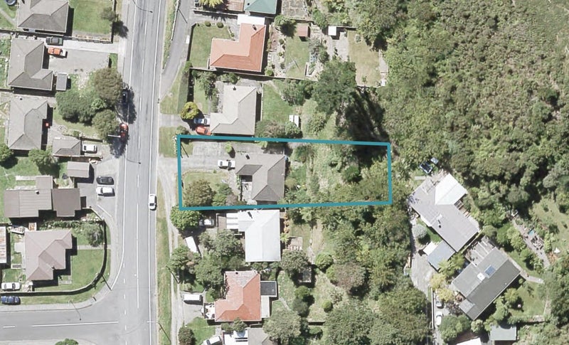 89 Coast Road, Wainuiomata, Lower Hutt - Carousel 1