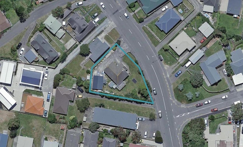 29 Bracken Road, Paparangi, Wellington - Carousel 1