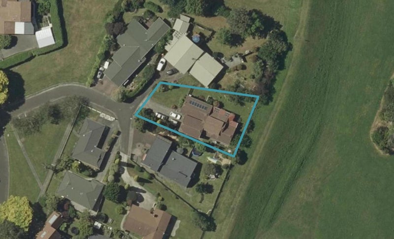 55 Waterloo Crescent, Hokowhitu, Palmerston North - Carousel 1