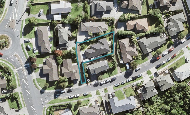 10 Coventry Way, Long Bay, Auckland - Carousel 1