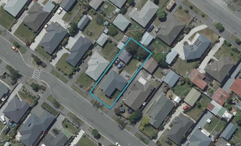 39 Bickerton Street, Wainoni, Christchurch - Carousel 1