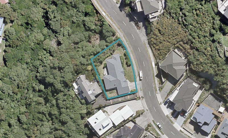 56 Cedar Street, Maungaraki, Lower Hutt - Carousel 1