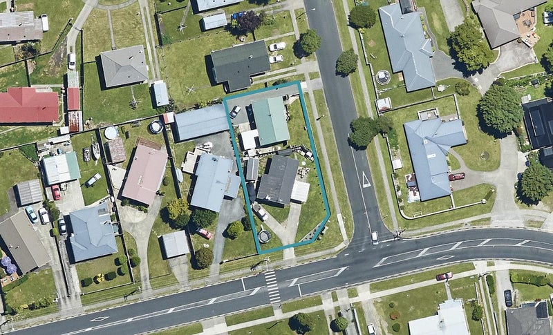 113 Aquarius Drive, Kawaha Point, Rotorua - Carousel 1