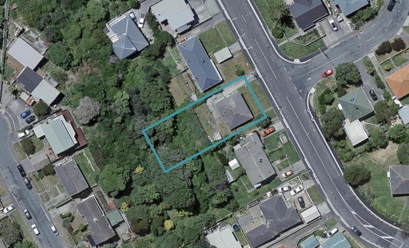 96 Strathmore Avenue, Strathmore Park, Wellington - Carousel 1