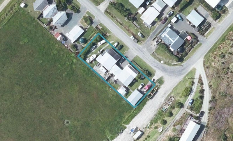 14B Weld Street, Mahia, Māhia - Carousel 1