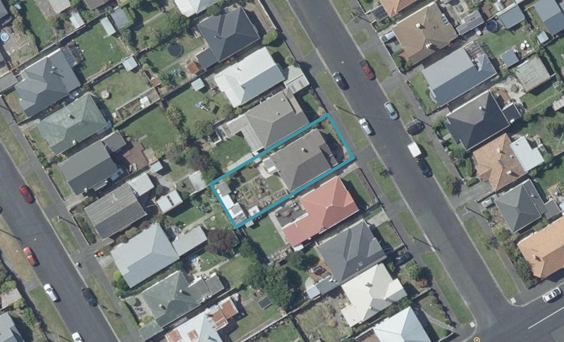 14 Alma Street, Saint Kilda, Dunedin - Carousel 1