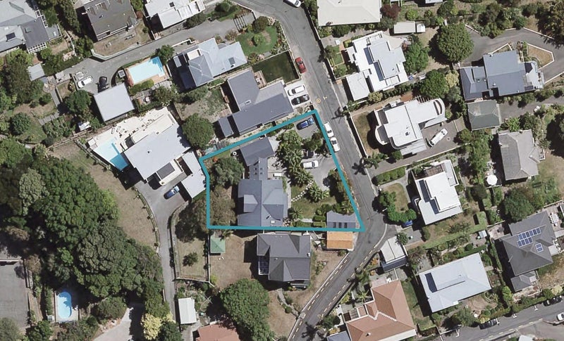 4 Gladstone Road, Bluff Hill, Napier - Carousel 1