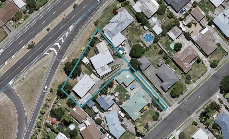 48A Clarence Cox Crescent, Pirimai, Napier - Carousel 1