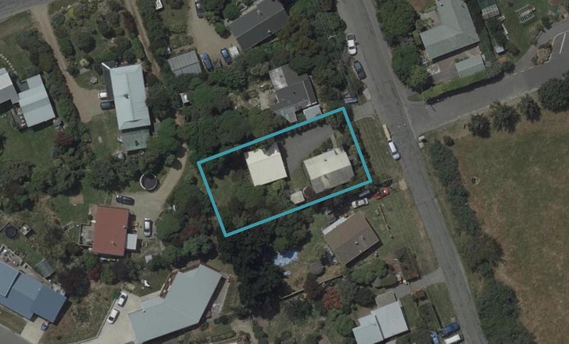 10 Hunters Road, Diamond Harbour, Lyttelton - Carousel 1