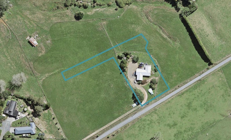 6 Don Mackinnon Way, Papakura - Carousel 1