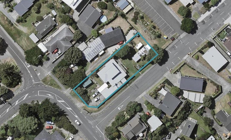 13 Martin Road, Paraparaumu Beach, Paraparaumu - Carousel 1