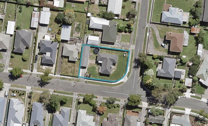 1 Ventura Avenue, Ebdentown, Upper Hutt - Carousel 1
