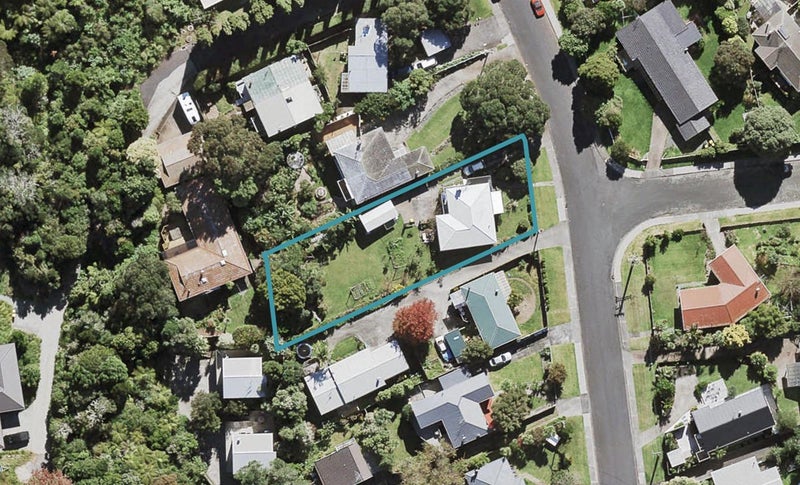 47 Kia Ora Road, Beach Haven, Auckland - Carousel 1