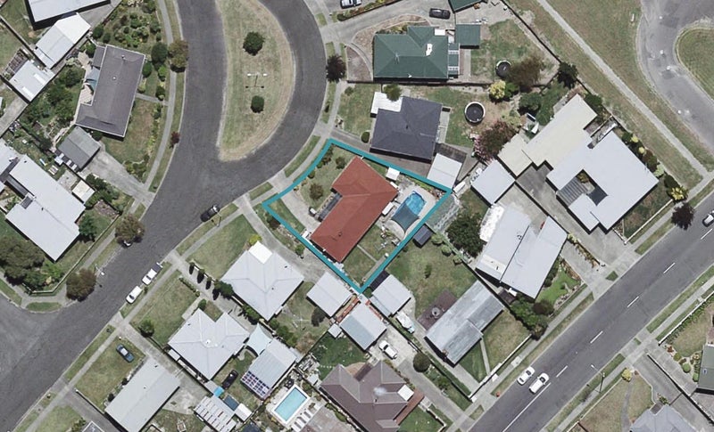 17 Fife Crescent, Tamatea, Napier - Carousel 1