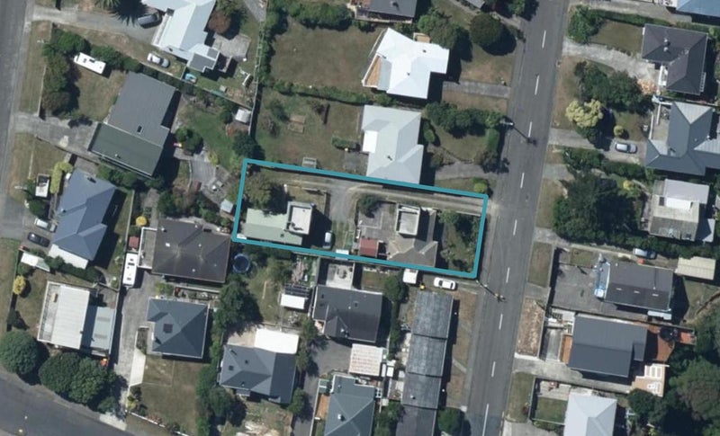 3 Herewini Street, Titahi Bay, Porirua - Carousel 1