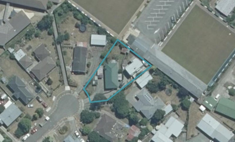 1/2 Nikau Street, Stoke, Nelson - Carousel 1