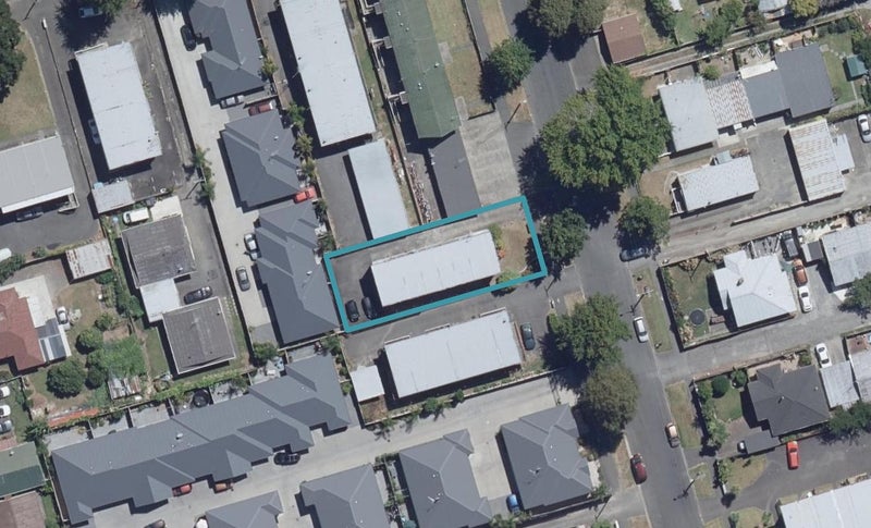 81A Firth Street, Hamilton East, Hamilton - Carousel 1
