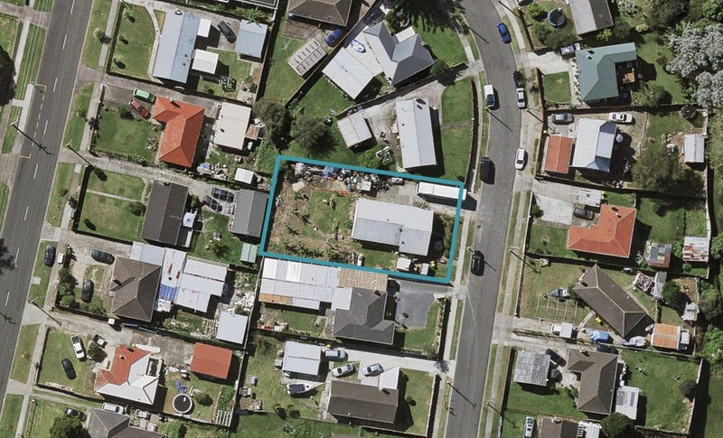9 Williams Crescent, Otara, Auckland - Carousel 1
