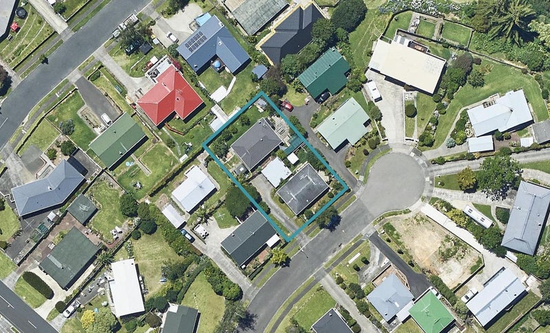 9 Arden Street, Gate Pa, Tauranga - Carousel 1