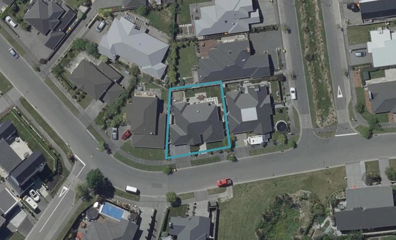 45 Pentonville Close, Westmorland, Christchurch - Carousel 1