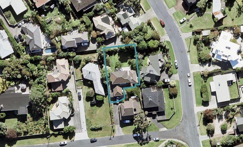 14 Ringwood Street, Torbay, Auckland - Carousel 1