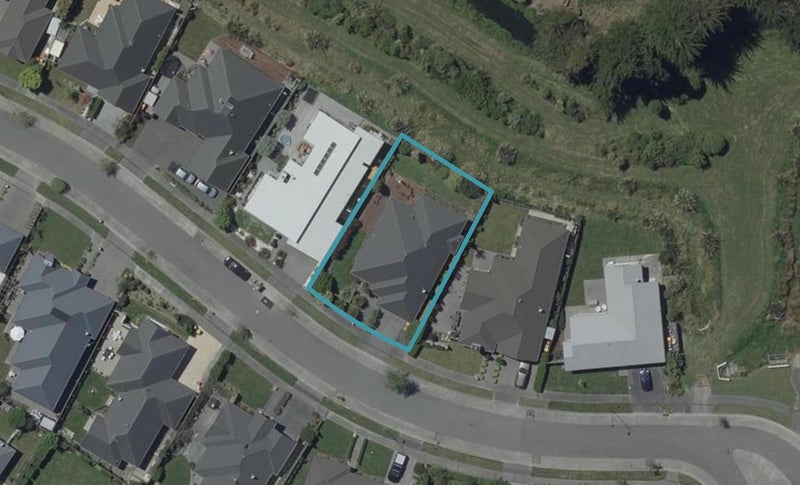 29 Holbrook Way, Westmorland, Christchurch - Carousel 1
