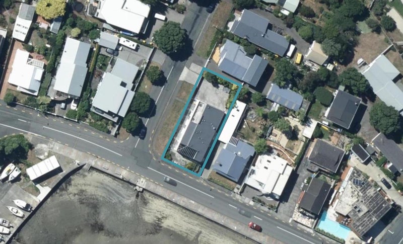 54A Moana RD, PLIMMERTON, PORIRUA - Carousel 1