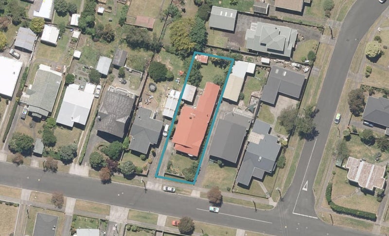 86 Gonville Avenue, Gonville, Whanganui - Carousel 1