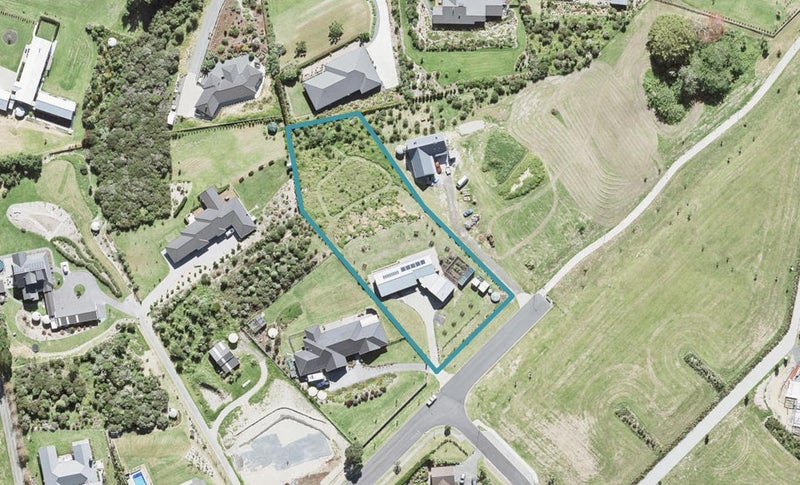 64 Roberts Road, Matakatia, Whangaparaoa - Carousel 1