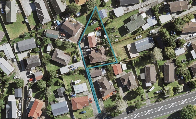 247 Mahia Road, Weymouth, Auckland - Carousel 1