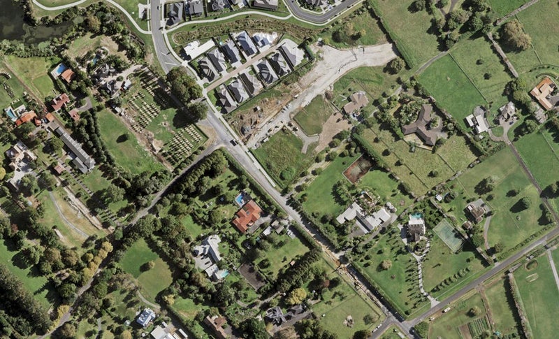 137 Pararekau Road, Hingaia, Auckland - Carousel 1