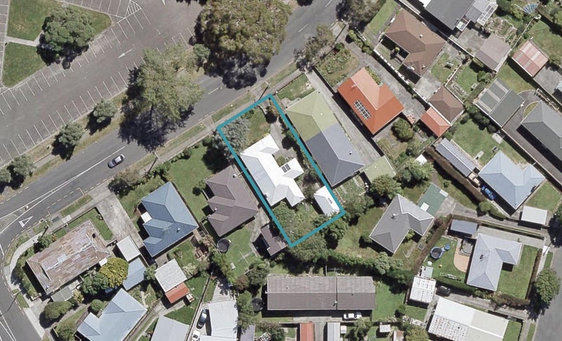244 Taita Drive, Taita, Lower Hutt - Carousel 1