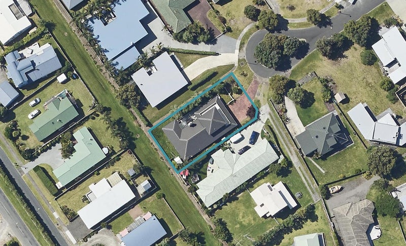 14 Te Kanawa Place, Bowentown, Waihi Beach - Carousel 1