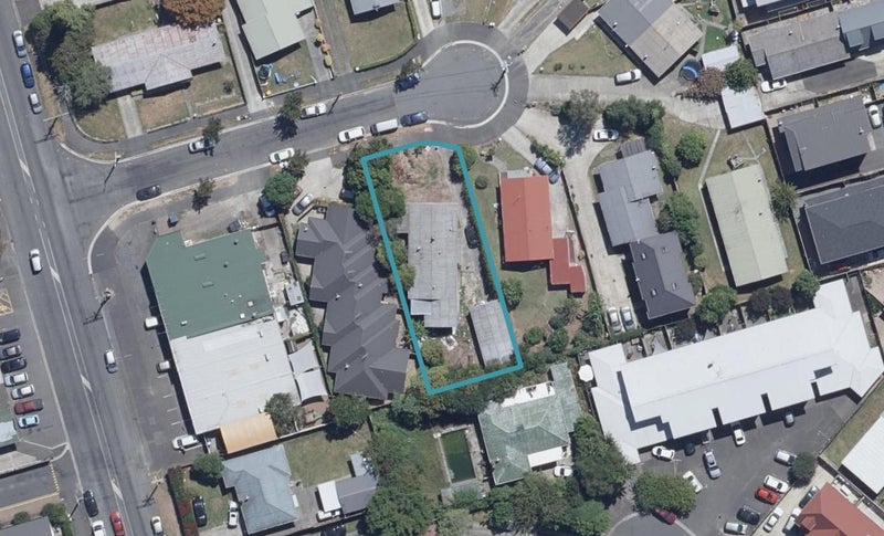 6 Gadsby Place, Hamilton East, Hamilton - Carousel 1